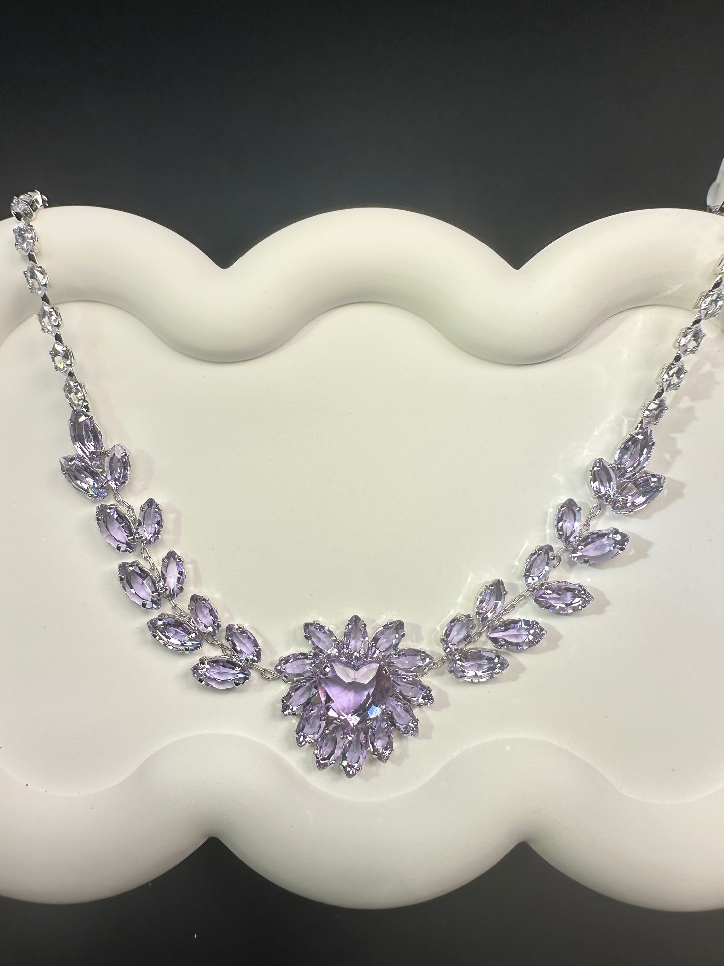 Velvet Embrace | Romantic Earring & Necklace Set | DN-DS | Luxury Gift-Ready Jewelry Set