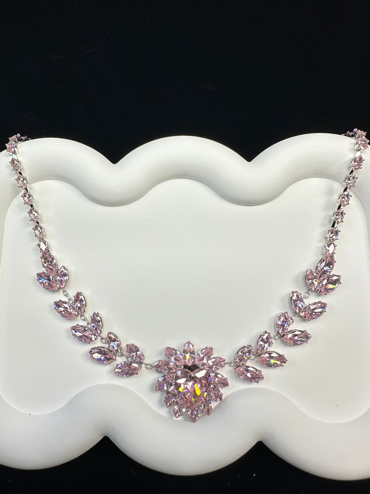 Blushing Confession | Romantic Earring & Necklace Set | DN-DS | Luxury Gift-Ready Jewelry Set