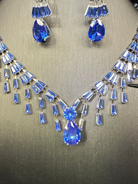 Firmament| Layered Geometric Ear hooks & Necklace Set