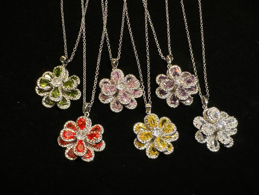 Succulent Aura Pendant Necklace | CZ Flower & Gold-Plated Copper