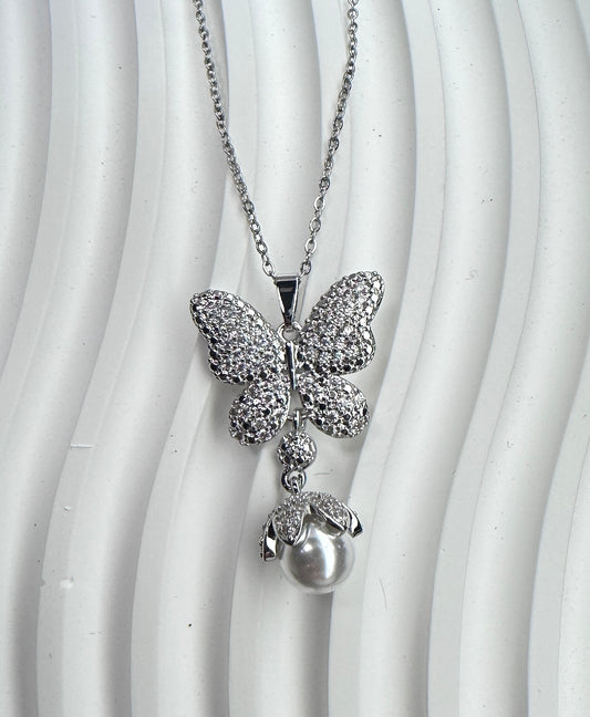 Radiant Butterfly & Vegan Pearl Jewelry Set (Gift Box Included)| Necklace & Earrings Gift Box | DN-DS | Luxury Gift-Ready Jewelry Set