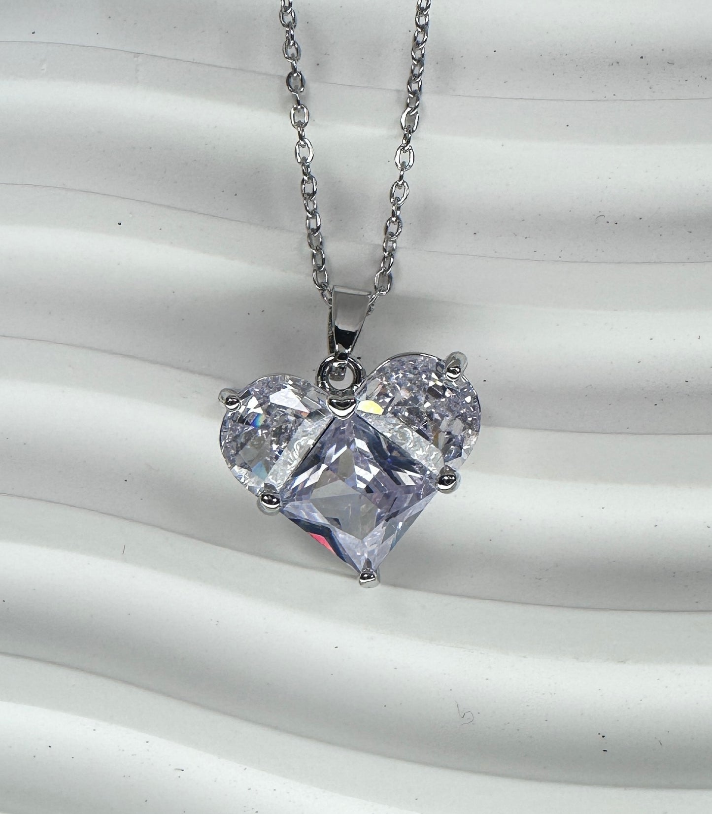 Modernist Composite Heart Jewelry Set (Gift Box Included)| Necklace & Earrings Gift Box | DN-DS | Luxury Gift-Ready Jewelry Set
