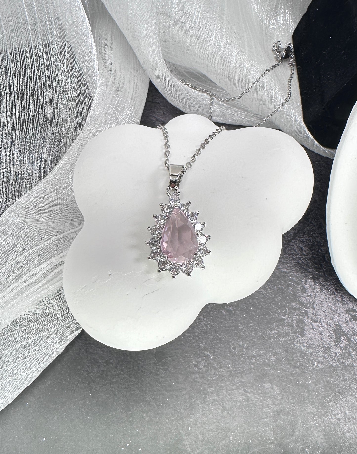 Blush Teardrop Halo Jewelry Set (Gift Box Included)| Necklace & Earrings Gift Box | DN-DS | Luxury Gift-Ready Jewelry Set