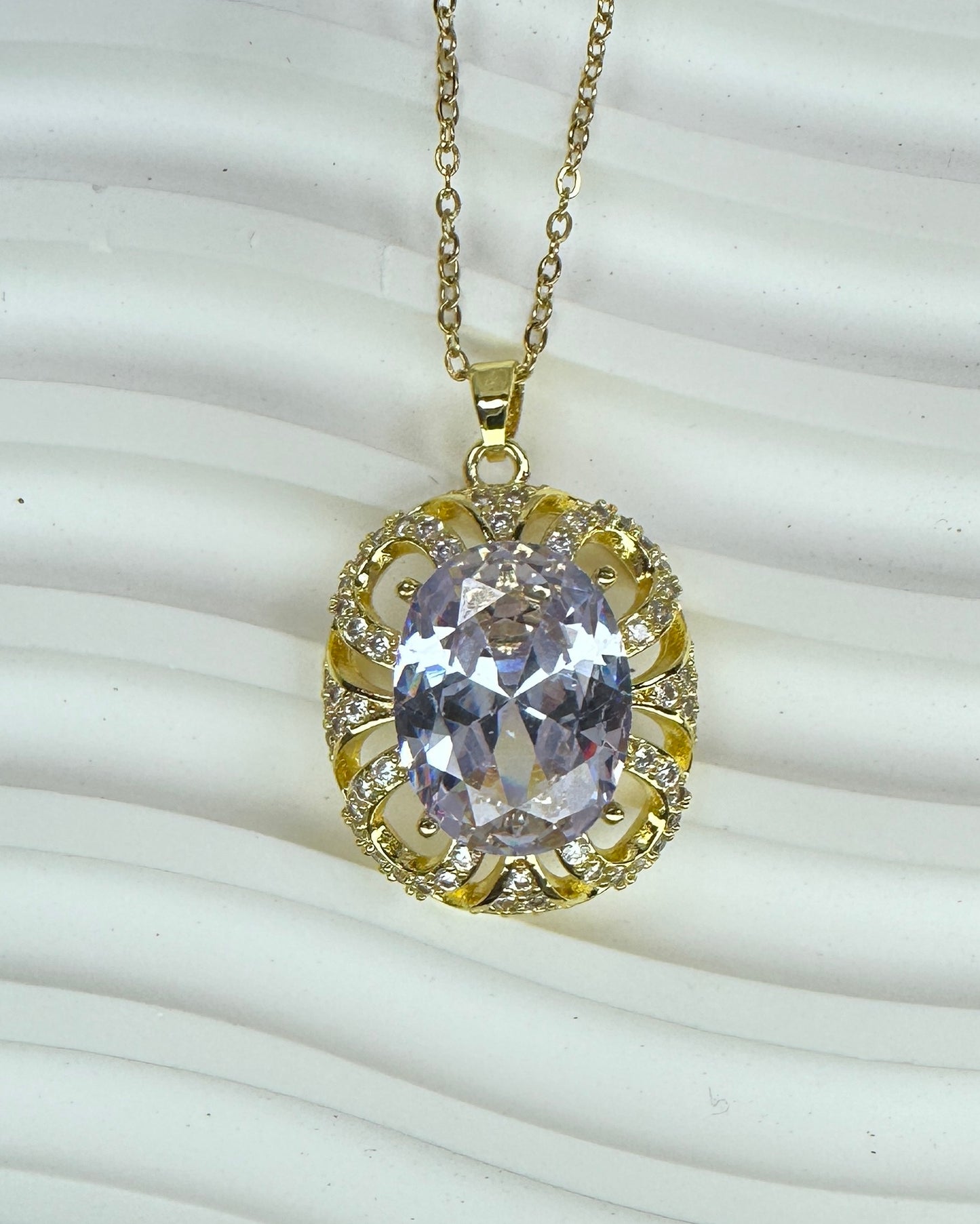 Palace Elegance Oval Halo Jewelry Set (Gift Box Included)| Necklace & Earrings Gift Box | DN-DS | Luxury Gift-Ready Jewelry Set