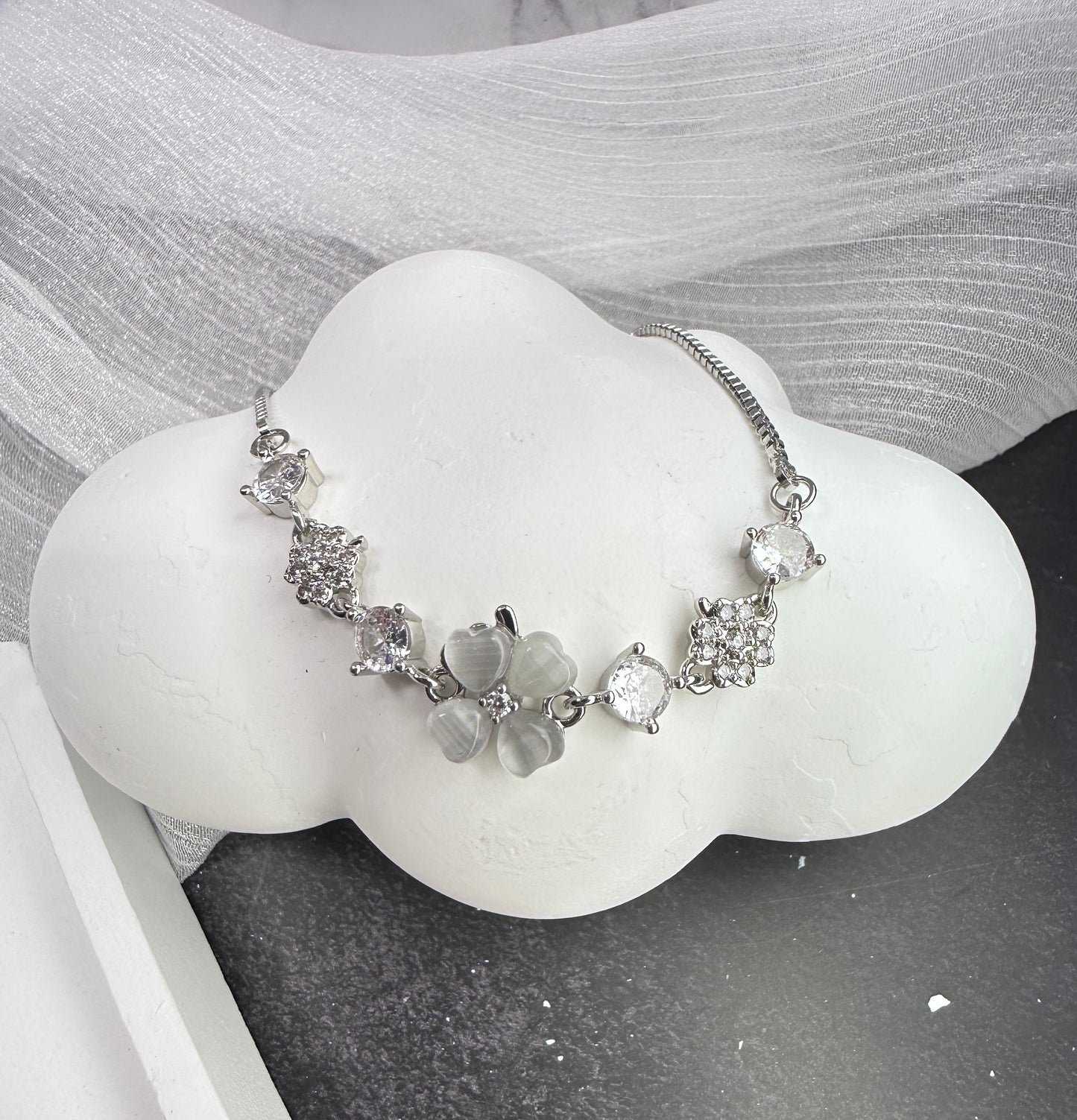 Adjustable Clover Charm Bracelet | One Size Fits All