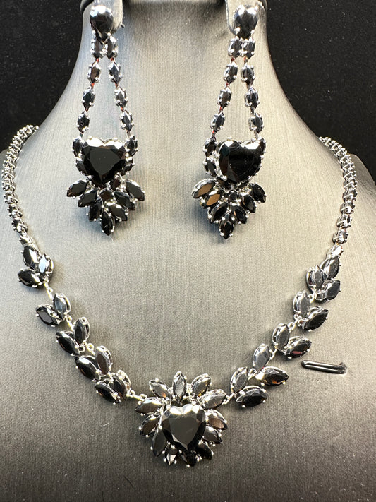 Midnight Promise | Romantic Earring & Necklace Set