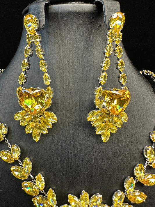 Sunlit Serenade | Romantic Earring & Necklace Set