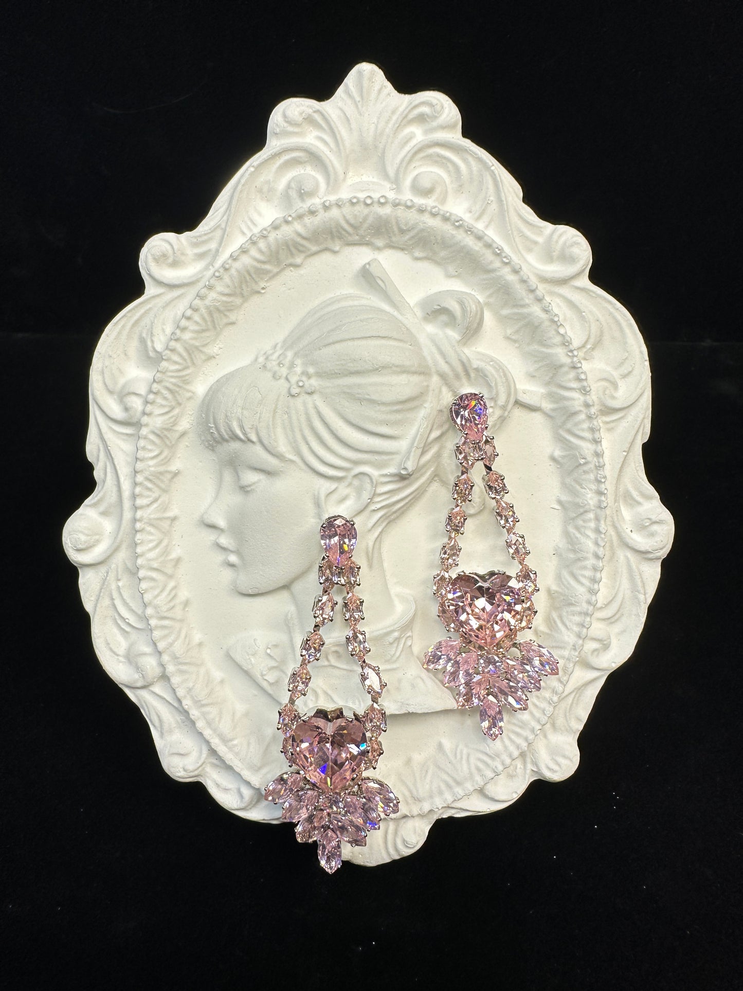 Blushing Confession | Romantic Earring & Necklace Set