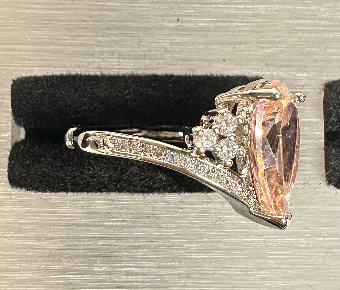 Jennifer's Grace Adjustable Ring | Inverted Teardrop with Twisted Band