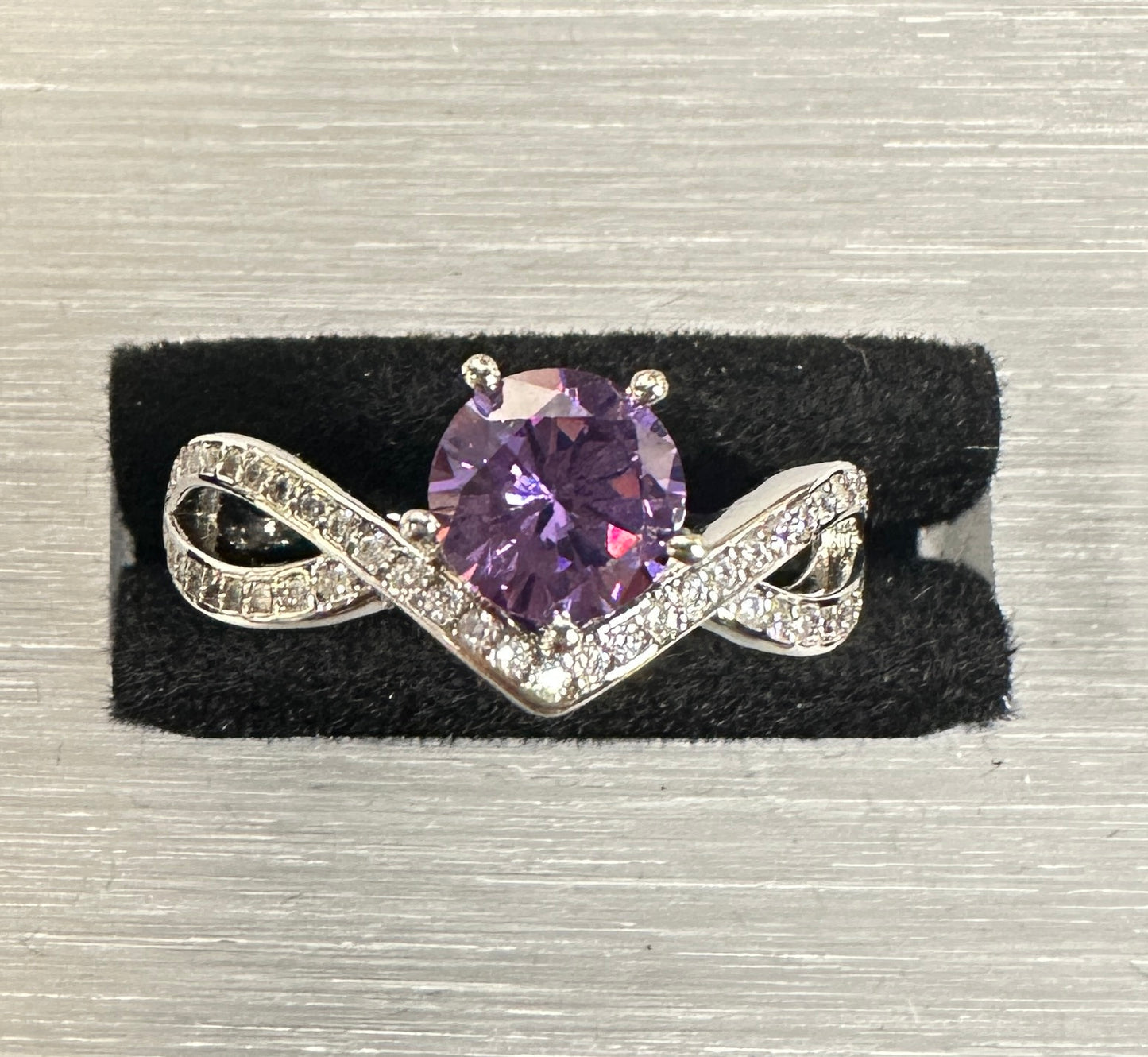 Anna Adjustable Interlock Ring