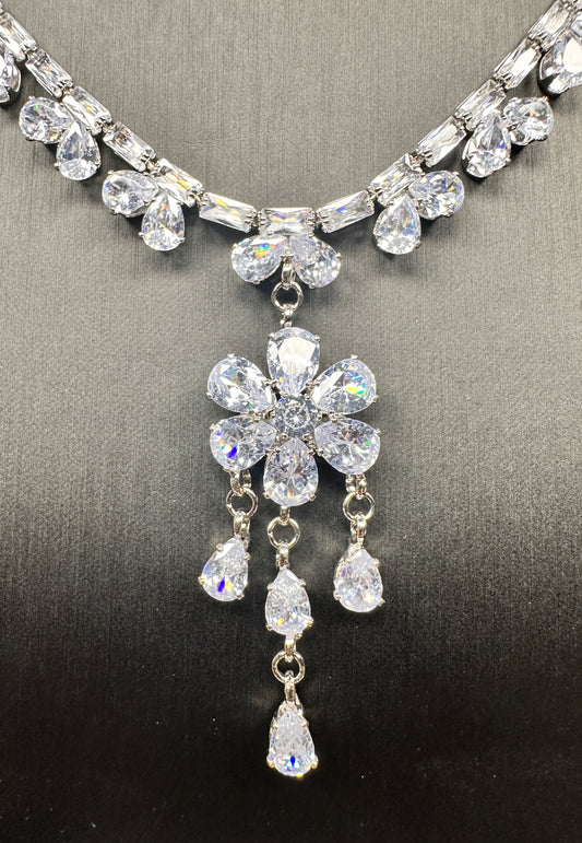 Ice Flora Symphony Set – Clear Faceted Stones on Gold-Plated White Copper