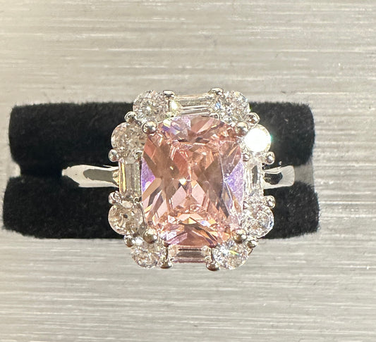 Teresa Adjustable Rectangle Ring | Geometric Halo Ring