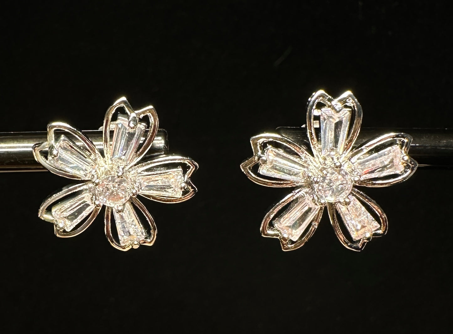 Lumina Petal Stud Earrings | Five-Petal Flower Design in Silver Tone