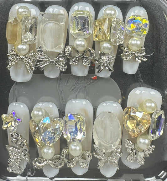 Blossom & Glamour Size M 251217