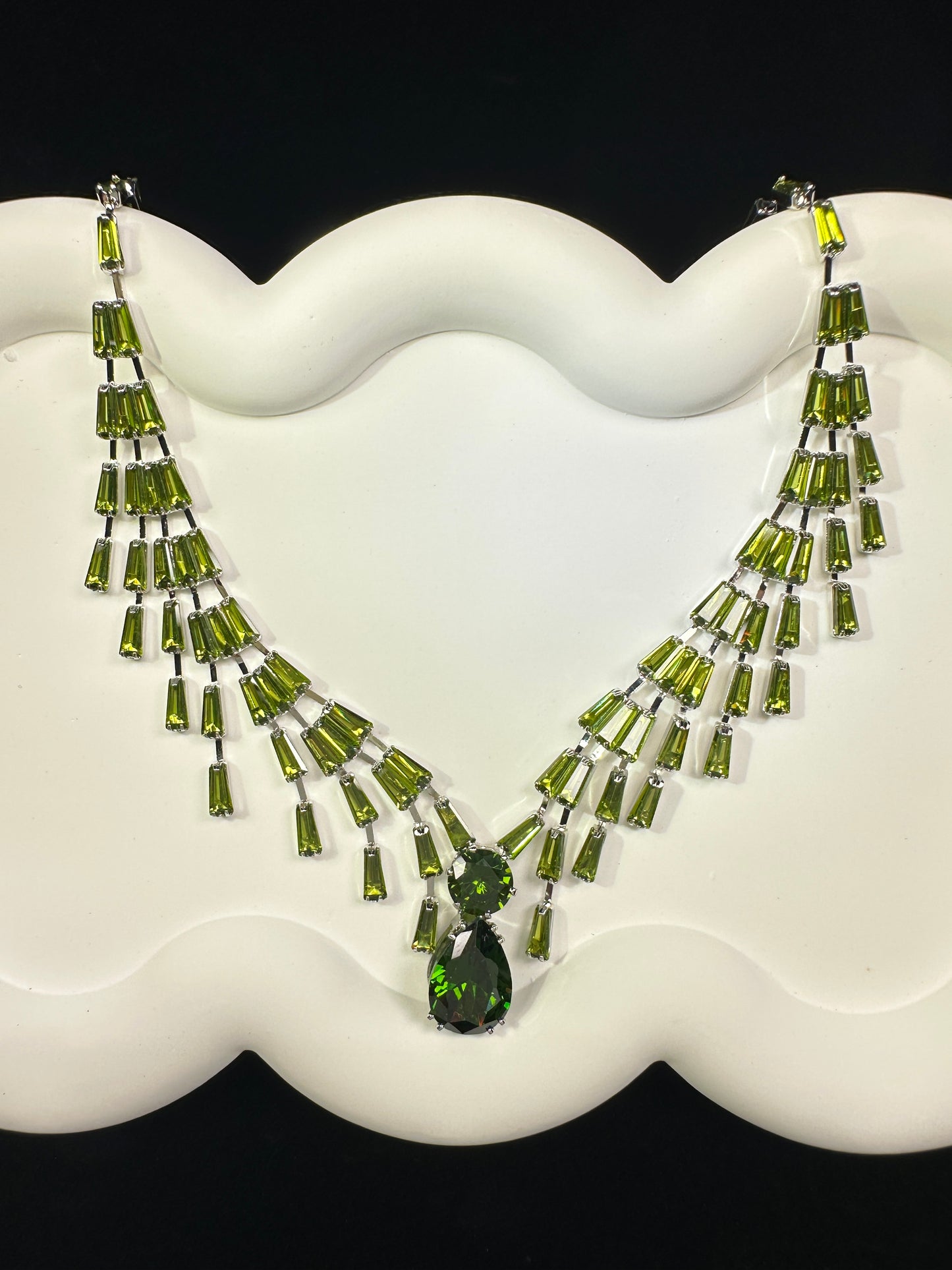 Field| Layered Geometric Ear hooks & Necklace Set