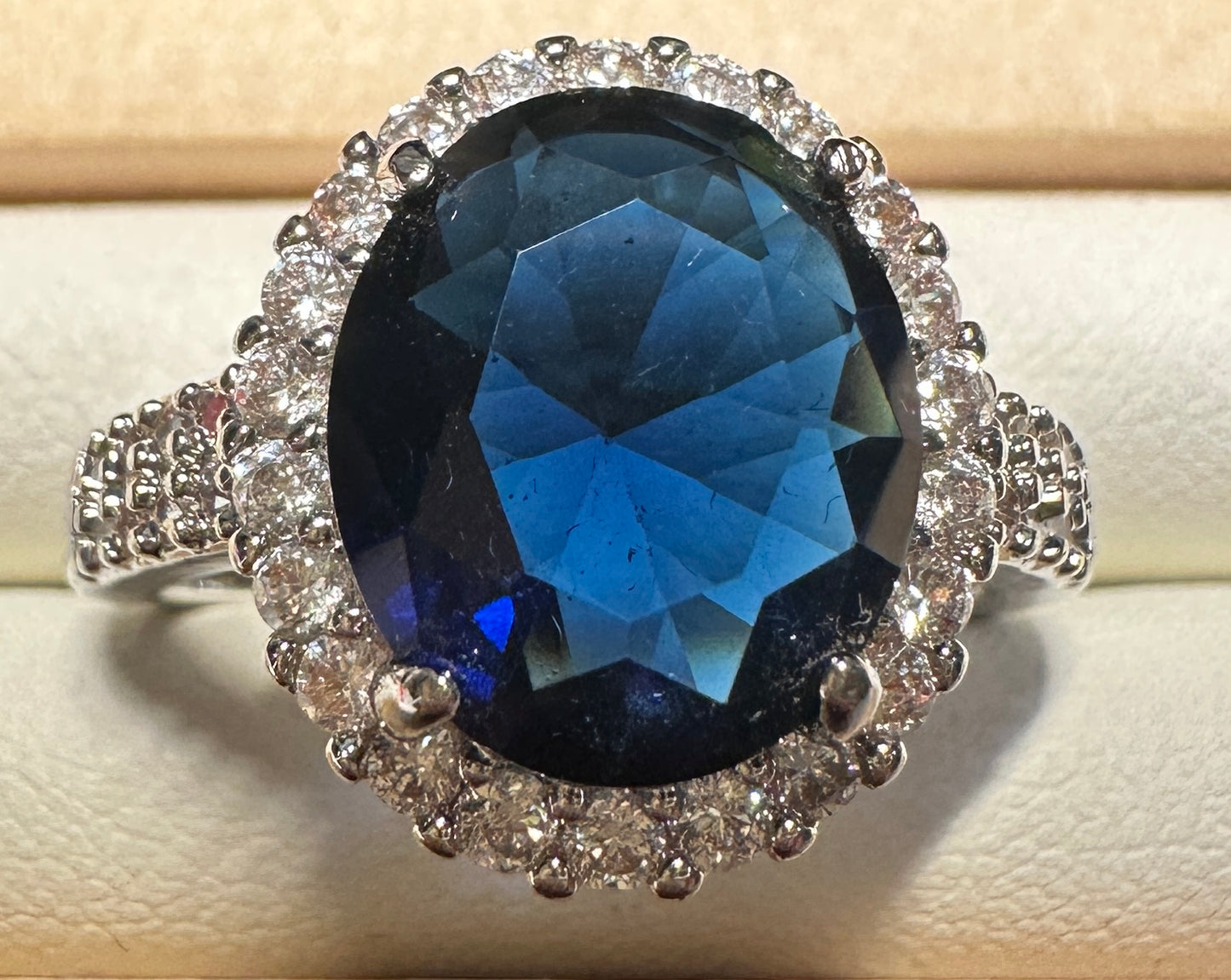 Royal Azure Bloom Collection