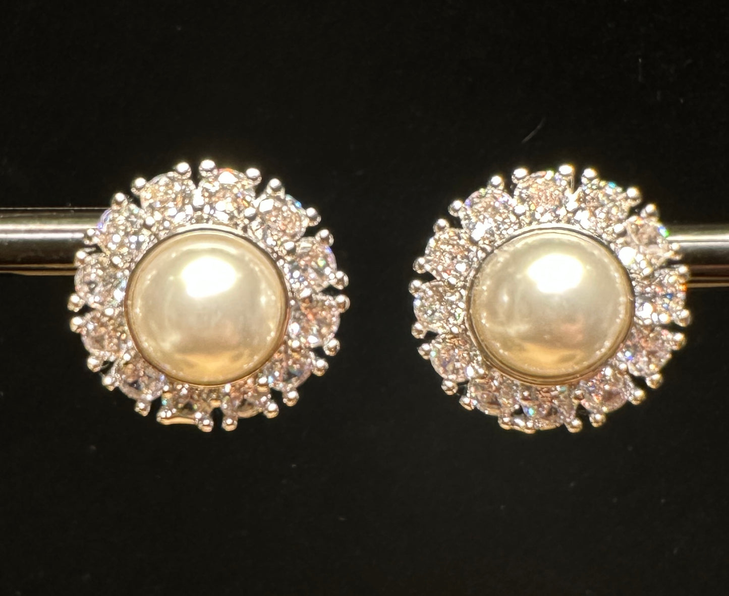 Lustrous Halo Pearl Stud Earrings | Elegant Pearl and Crystal Design