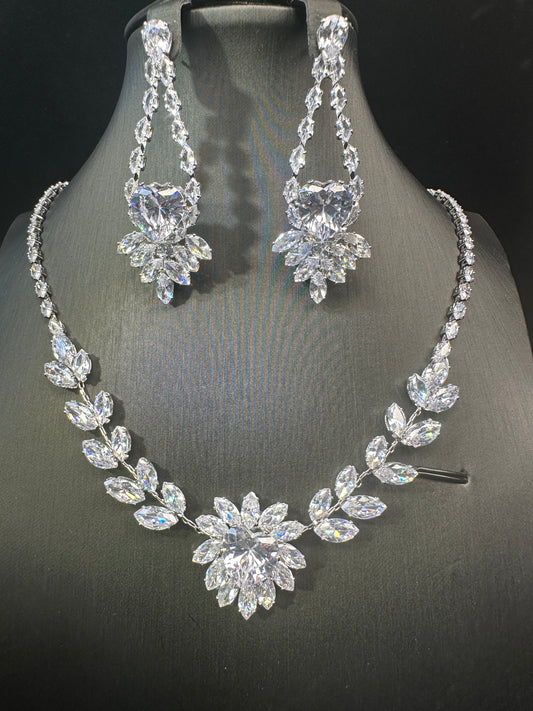 First Light | Romantic Earring & Necklace Set