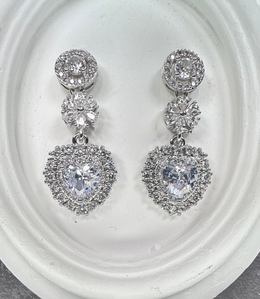 Majestic Triple-Tier Heart Jewelry Set (Gift Box Included)| Necklace & Earrings Gift Box | DN-DS | Luxury Gift-Ready Jewelry Set