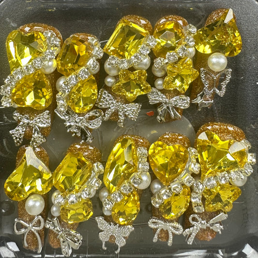 Blossom & Glamour Size M 251226