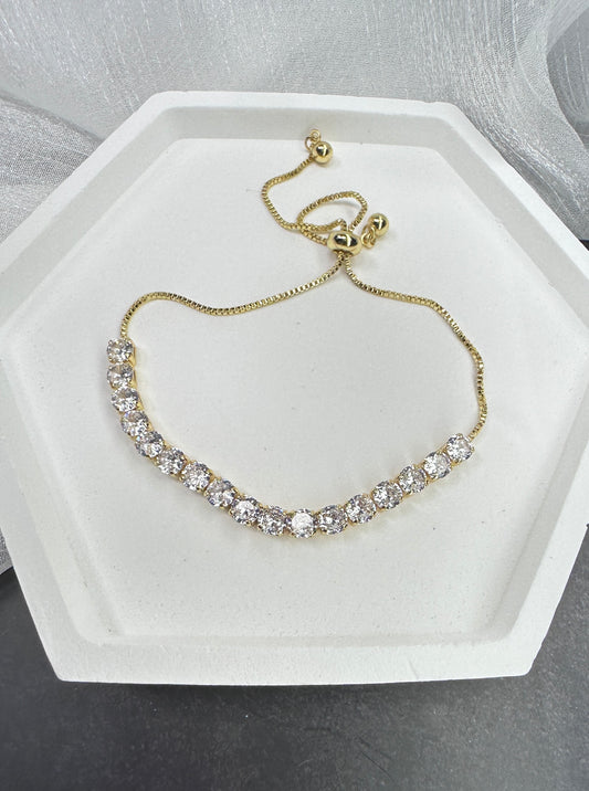 Eternal Glow: Radiant Stone Adjustable Tennis Bracelet
