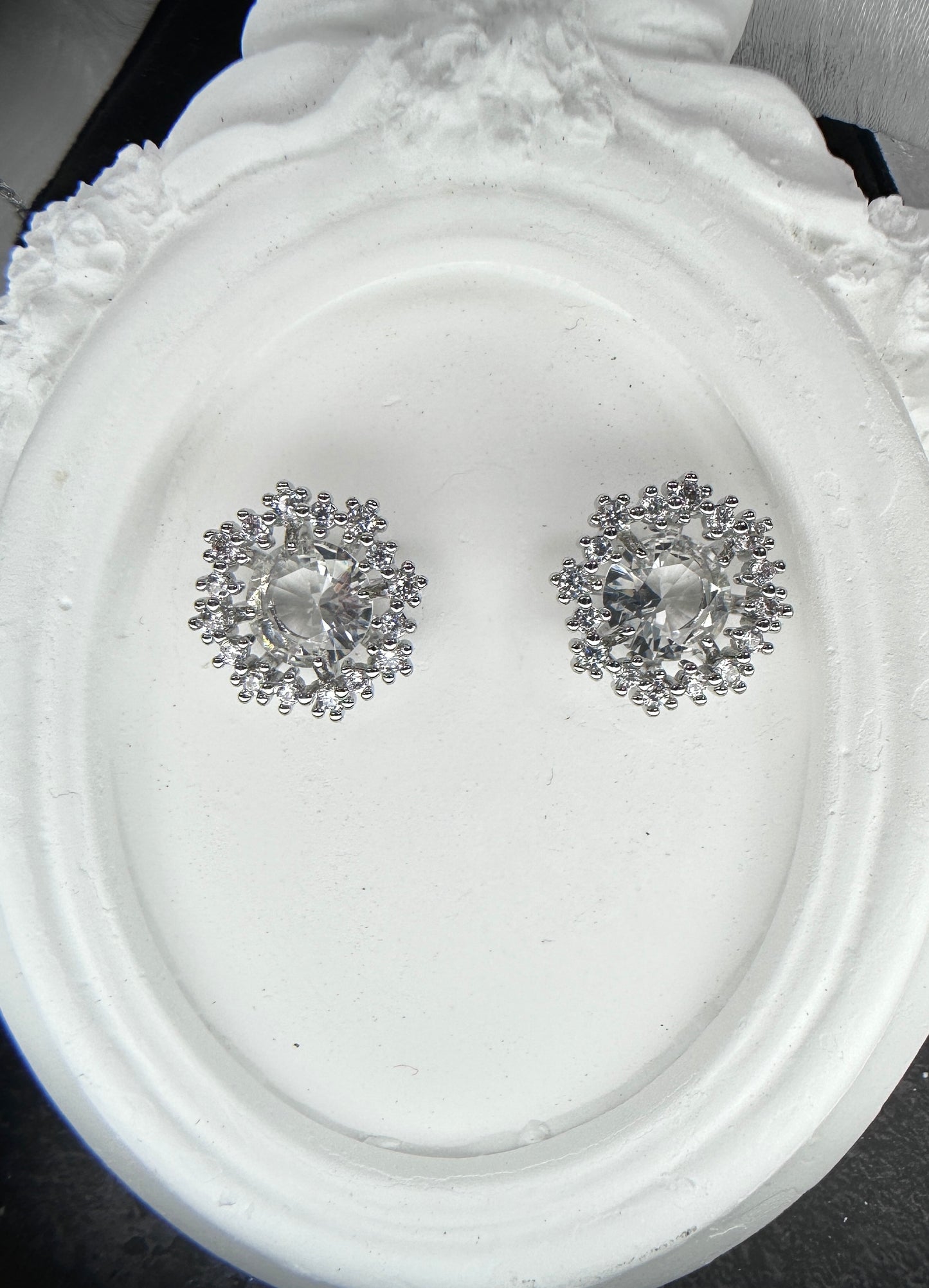 Radiant Polar Star Jewelry Set (Gift Box Included)| Necklace & Earrings Gift Box | DN-DS | Luxury Gift-Ready Jewelry Set