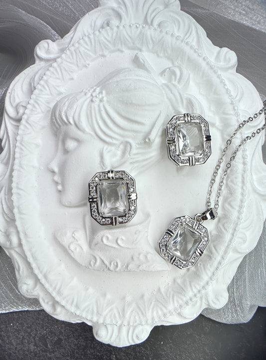 Geometric Emerald-Cut Jewelry Set (Gift Box Included)| Necklace & Earrings Gift Box | DN-DS | Luxury Gift-Ready Jewelry Set