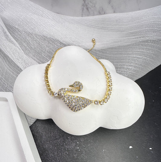One Size Fits All: The Radiant Swan Silhouette Bracelet