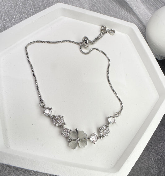 Adjustable Clover Charm Bracelet | One Size Fits All
