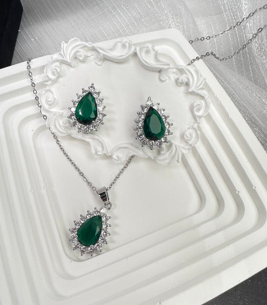 Teardrop Halo Jewelry Set - Green (Gift Box Included)| Necklace & Earrings Gift Box | DN-DS | Luxury Gift-Ready Jewelry Set