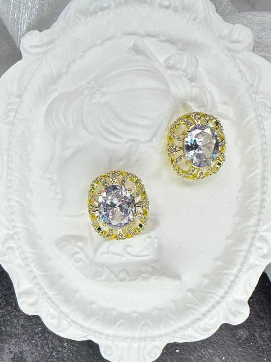 Palace Elegance Oval Halo Jewelry Set (Gift Box Included)| Necklace & Earrings Gift Box | DN-DS | Luxury Gift-Ready Jewelry Set