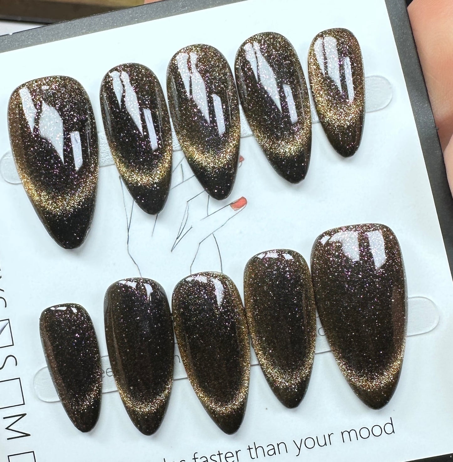 Bronze Eclipse | Handmade Press on Nails Australia | Luxury Handmade Medium Almond Press-On Nails |Daily Nails | Handmade Press on Nails