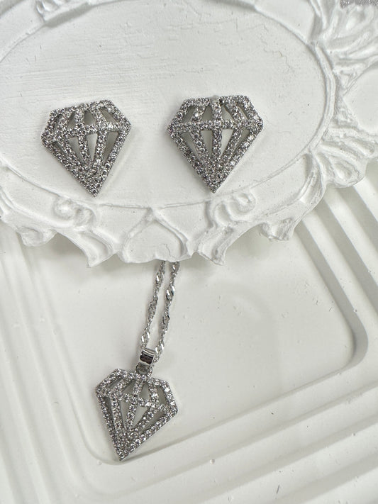 Iconic Diamond Silhouette Jewelry Set (Gift Box Included)| Necklace & Earrings Gift Box | DN-DS | Luxury Gift-Ready Jewelry Set