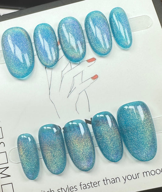 Ocean Aurora  | Handmade Press on Nails Australia| Luxury Handmade Short Round Press-On Nails |Daily Nails | Handmade Press on Nails