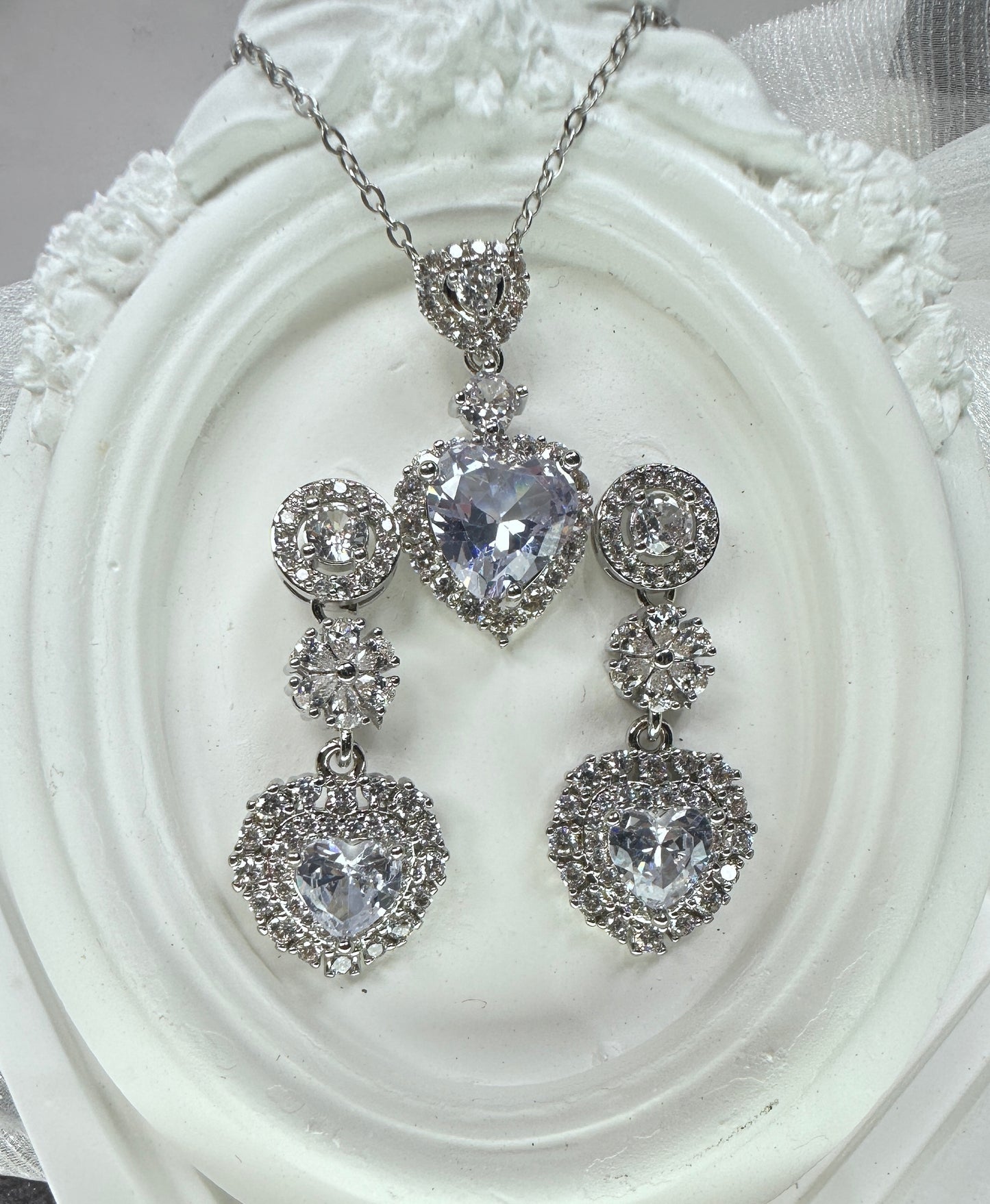 Majestic Triple-Tier Heart Jewelry Set (Gift Box Included)| Necklace & Earrings Gift Box | DN-DS | Luxury Gift-Ready Jewelry Set