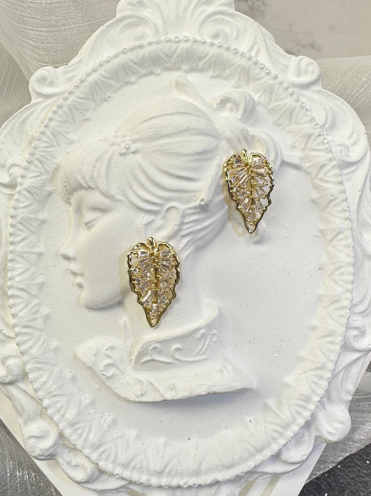 Majestic Golden Palm Leaf Baguette-Cut Statement Stud Earrings