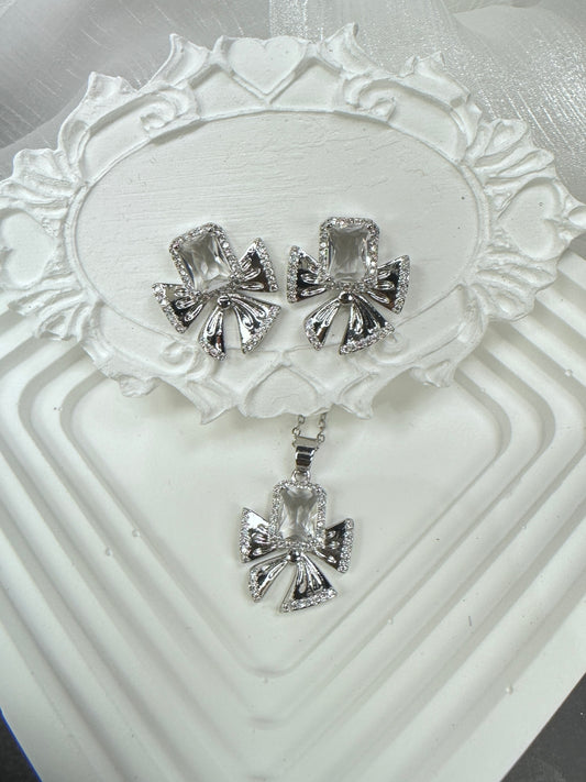 Icy Emerald-Cut Bowknot Jewelry Set (Gift Box Included)| Necklace & Earrings Gift Box | DN-DS | Luxury Gift-Ready Jewelry Set