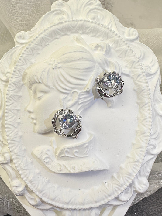 Eternal Guardian Dolphin Heart-Cut Sparkle Stud Earrings