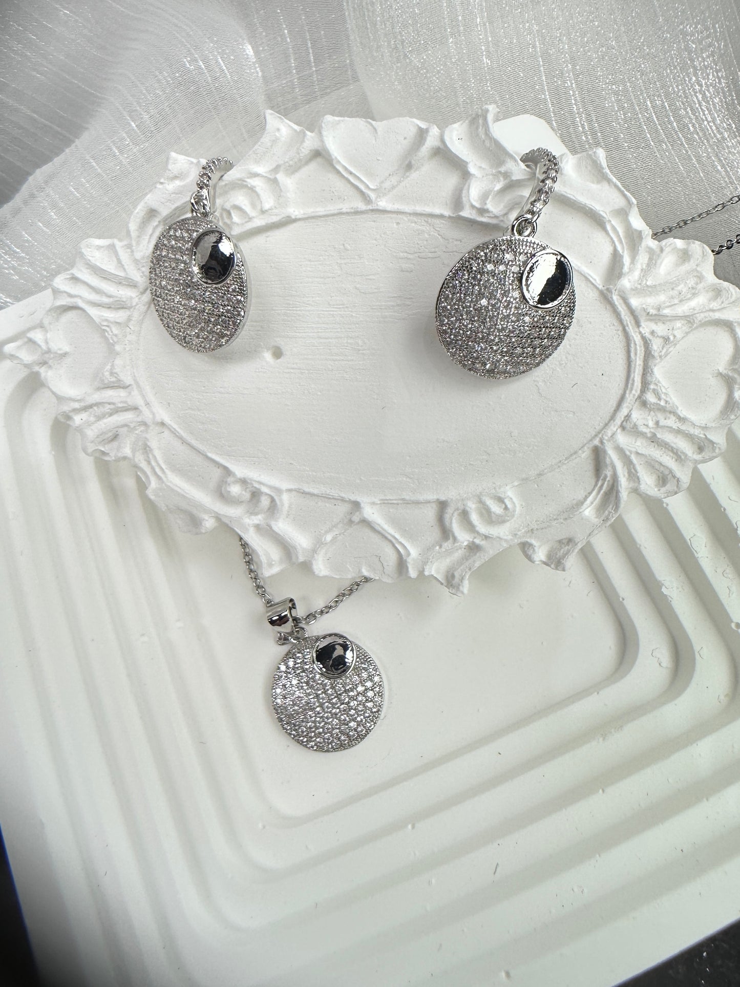 Modernist Lunar Eclipse Jewelry Set (Gift Box Included)| Necklace & Earrings Gift Box | DN-DS | Luxury Gift-Ready Jewelry Set